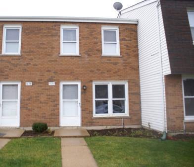 1677 Shamrock Ct., Aurora, IL 60505
