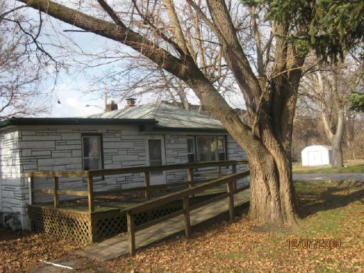 1300 River Dr., Calumet City, IL 60409