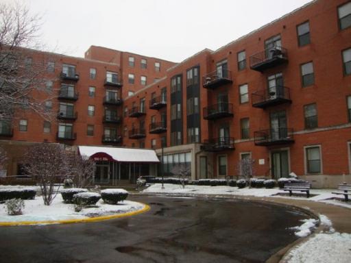 5200 S Ellis Ave. #310, Chicago, IL 60615