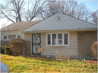 327 Mohawk St., Park Forest, IL 60466