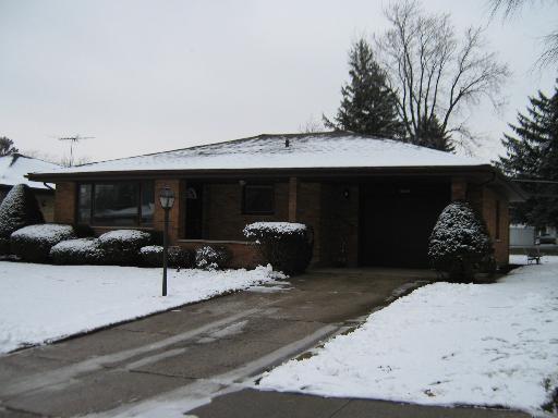 1607 Douglas St., Joliet, IL 60435