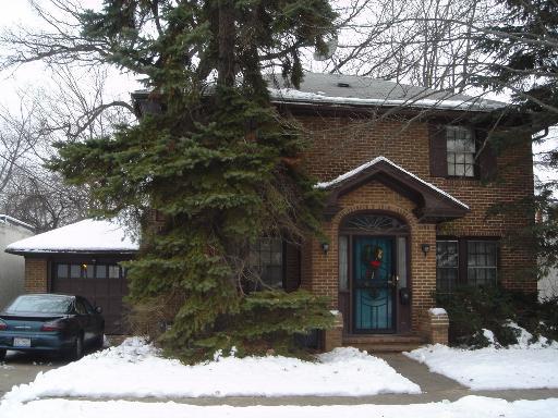 141 Sheridan St., Rockford, IL 61103