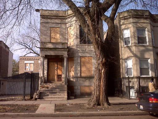 6440 S Eberhart Ave., Chicago, IL 60637
