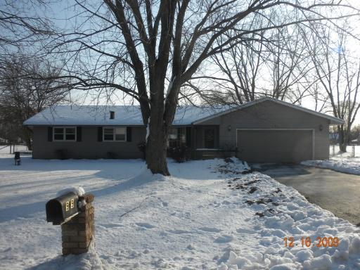 929 Otto Rd., Machesney Park, IL 61115