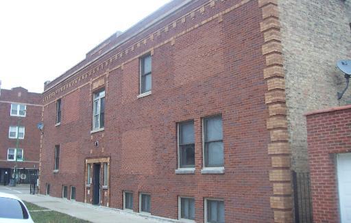 2751 N Campbell Ave. #1, Chicago, IL 60647