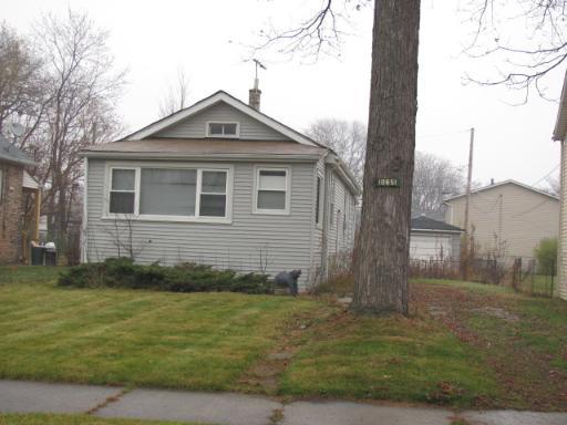 10651 S Racine Ave., Chicago, IL 60643