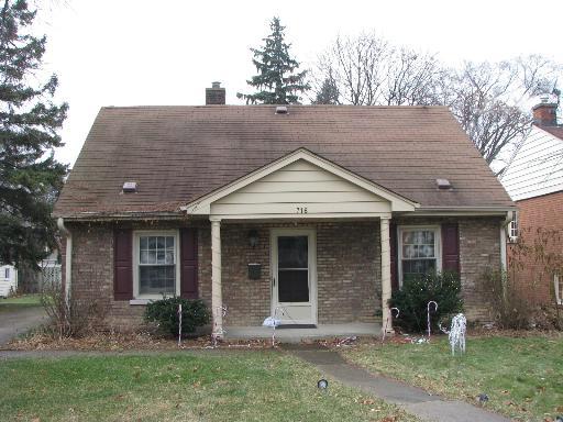 716 S 6th Ave., La Grange, IL 60525