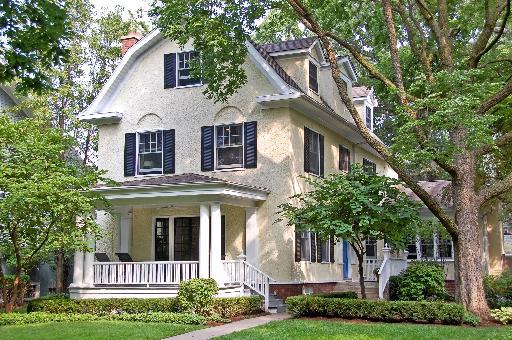1020 Ashland Ave., Wilmette, IL 60091