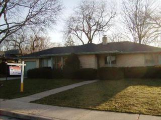 391 N Aldine Ave., Elgin, IL 60123