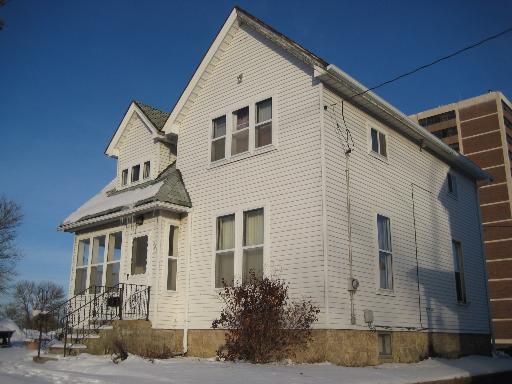 509 N 6th St., Rockford, IL 61107