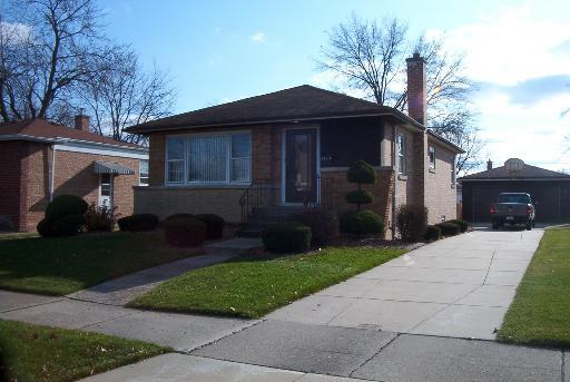 5413 W 99th St., Oak Lawn, IL 60453