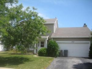 1465 Knotty Pine Dr., Elgin, IL 60123