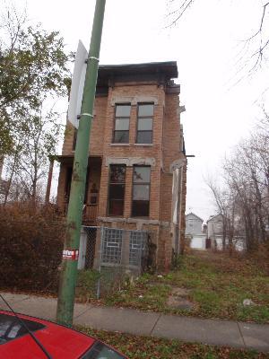 3124 W Walnut St., Chicago, IL 60612