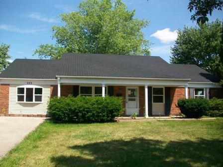 223 Compton Ln., Schaumburg, IL 60194