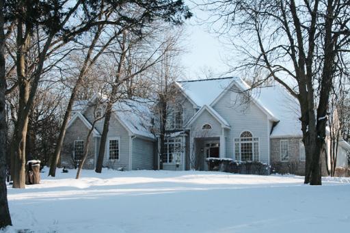 2919 N River Rd., Algonquin, IL 60102