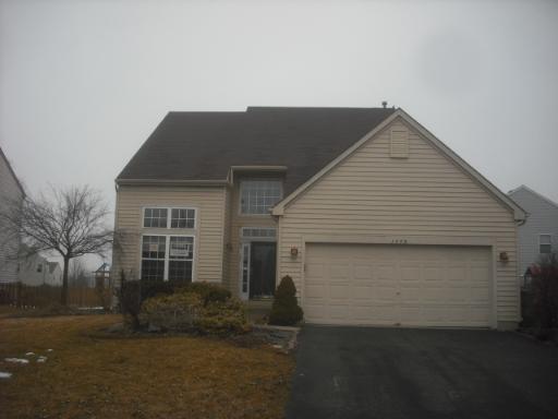 1570 Autumncrest Ln., Crystal Lake, IL 60014