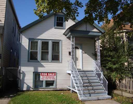 8538 S Buffalo Ave., Chicago, IL 60617