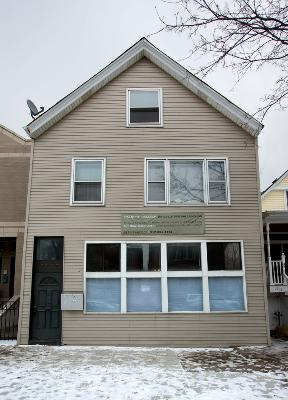 3755 N Janssen Ave., Chicago, IL 60613