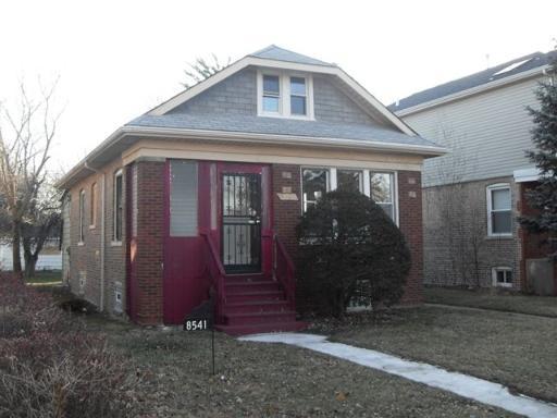 8541 S Rhodes, Chicago, IL 60619