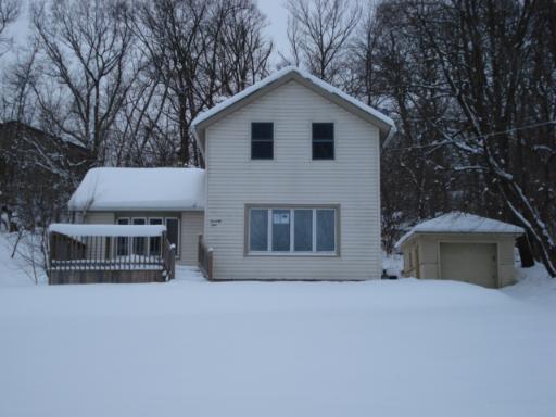 71 N Lincoln Ave., Carpentersville, IL 60110