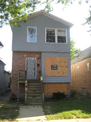 4211 W Walton St., Chicago, IL 60651