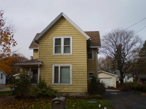 260 N Main St., Leland, IL 60531