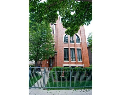3037 N Kenmore St. #3, Chicago, IL 60657