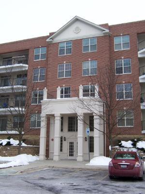 3115 Town Square Dr. #103, Rolling Meadows, IL 60008