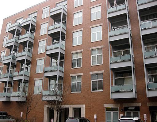 949 W Madison Ave. #404, Chicago, IL 60607