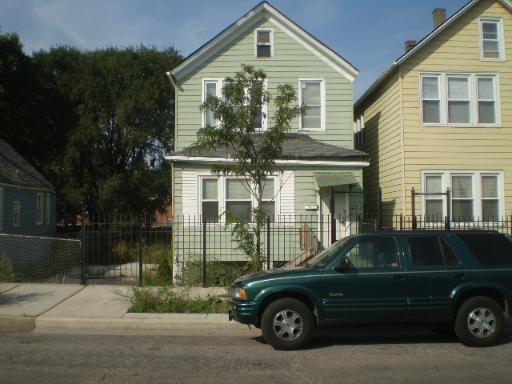 8808 S Buffalo Ave., Chicago, IL 60617