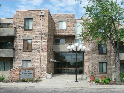 1926 Prairie Sq. #310, Schaumburg, IL 60173