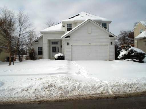 230 School Dr., Round Lake, IL 60073