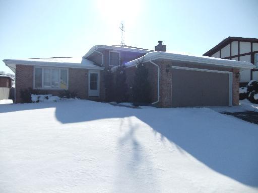 4057 Indian Hill Dr., Country Club Hills, IL 60478