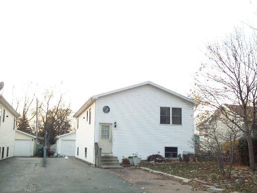 1508 Juneway Ter., Round Lake, IL 60073