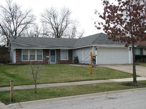 1289 Appletree Ln., Aurora, IL 60506