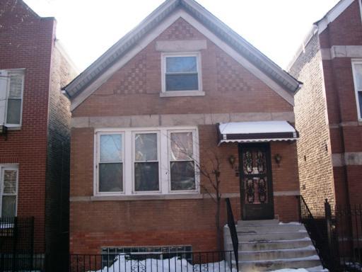 2245 W Charleston St., Chicago, IL 60647
