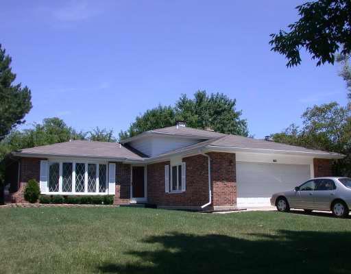 1702 Clemens Dr., Darien, IL 60561