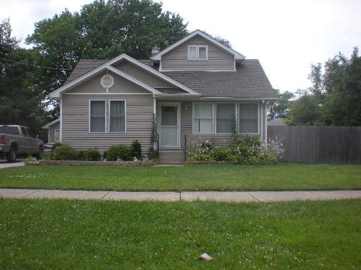 9406 S Nordica St., Oak Lawn, IL 60453