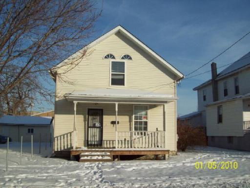 210 Henderson Ave., Joliet, IL 60432