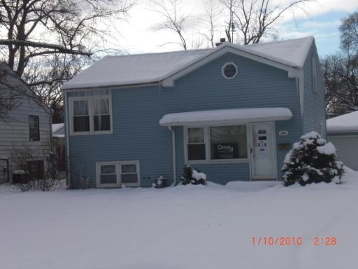 592 S Edson Ave., Lombard, IL 60148