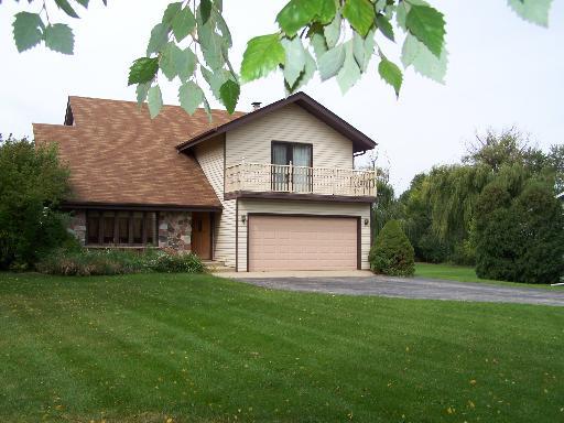 28092 N Bradley Rd., Libertyville, IL 60048