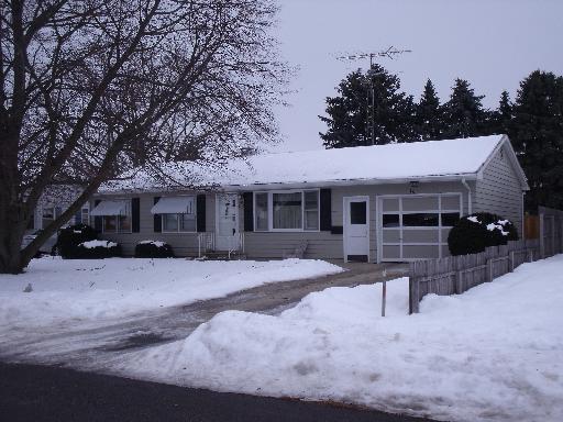 101 Reckitt St., Sycamore, IL 60178