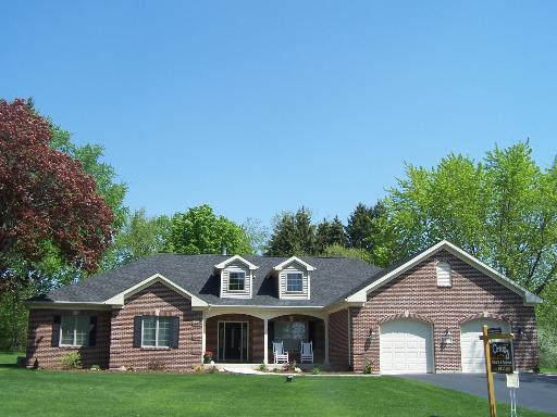 2414 Mehring Ave., Johnsburg, IL 60050