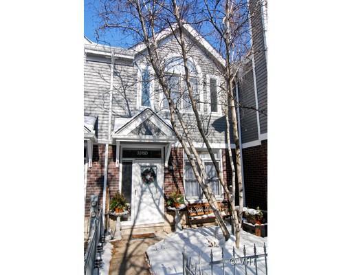 3315 N Racine Ave. #D, Chicago, IL 60657