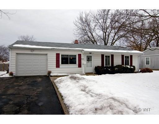 710 Russet Ln., Streamwood, IL 60107