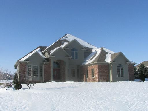 40W489 Stonecrest Dr., Elgin, IL 60124