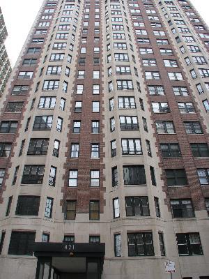 421 W Melrose St. #2D, Chicago, IL 60657