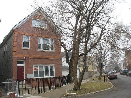 2915 N Hamlin Ave., Chicago, IL 60618