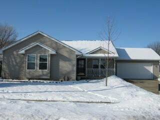 921 Scott Dr., Sycamore, IL 60178