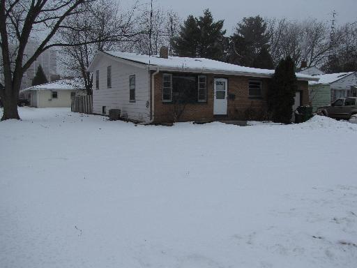 629 S 7th St., Dekalb, IL 60115